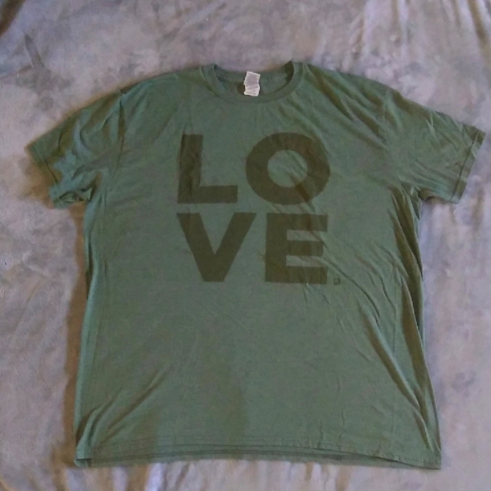 Gildan Olive Graphic Tee